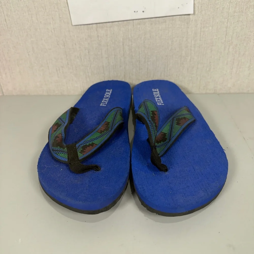 Blue‎ Fabric Flip Flop Sandals with Patterned Straps